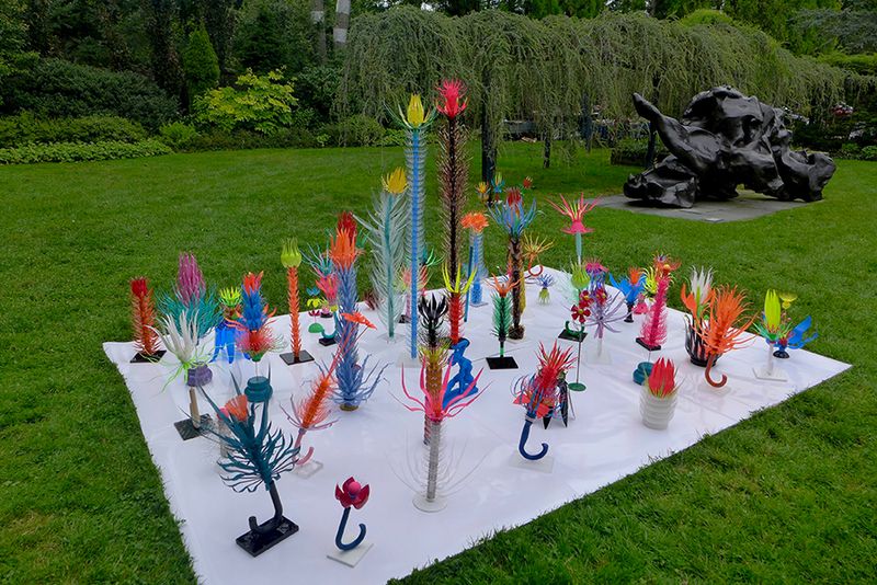 Alien Bloom Longhouse 